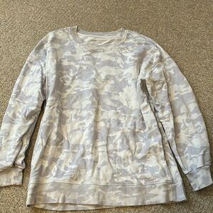 Lululemon white camo crew